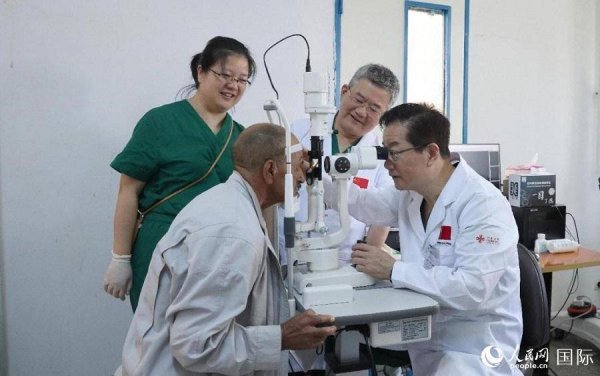 科银宏泰 “中国医生让我重见光明”